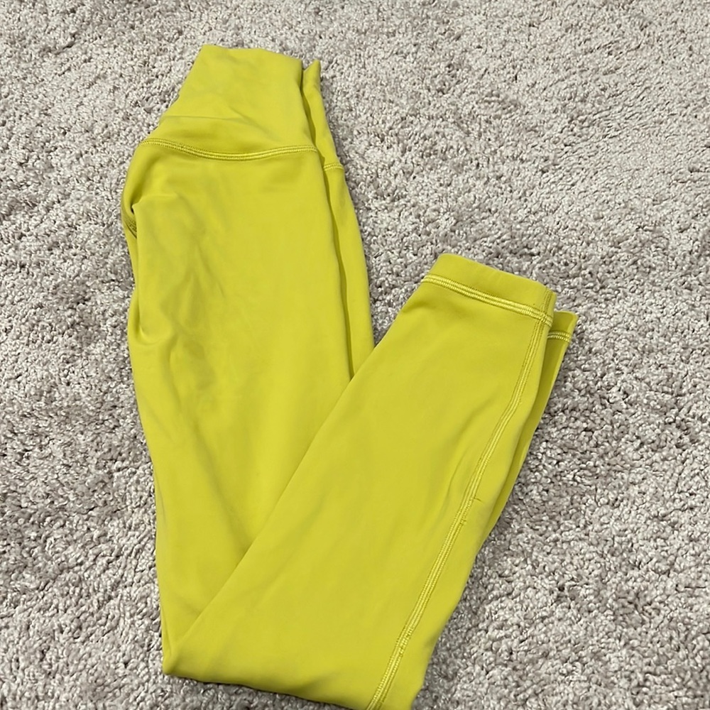 Lululemon Aligns